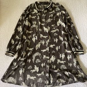 Zara silky cat print, button front, dress w/striped collar and pockets